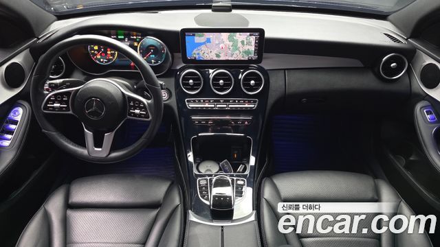 Mercedes-Benz C-Class (W205) C300e 4MATIC AMG Line 2020 — фото 7