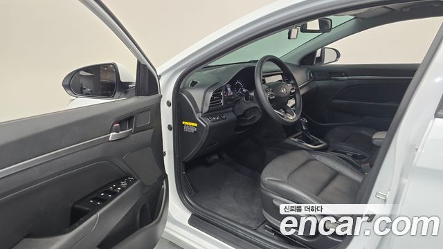 Hyundai Avante (AD) 1.6 Smart Choice 2020 — фото 10