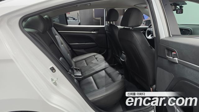 Hyundai Avante (AD) 1.6 Smart Choice 2020 — фото 11