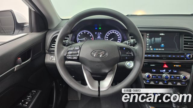Hyundai Avante (AD) 1.6 Smart Choice 2020 — фото 12