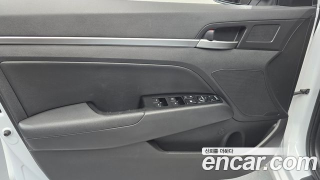 Hyundai Avante (AD) 1.6 Smart Choice 2020 — фото 24