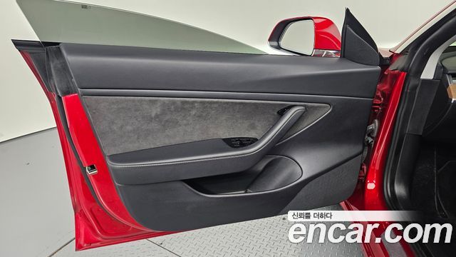 Tesla Model 3 Long Range AWD 2020 — фото 30