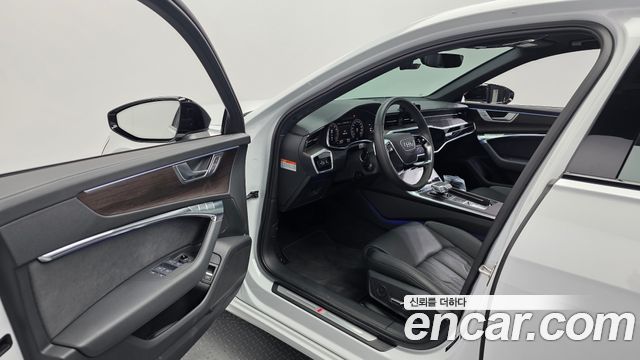Audi A6 (C8) 45 TFSI Quattro Premium 2025 — фото 10