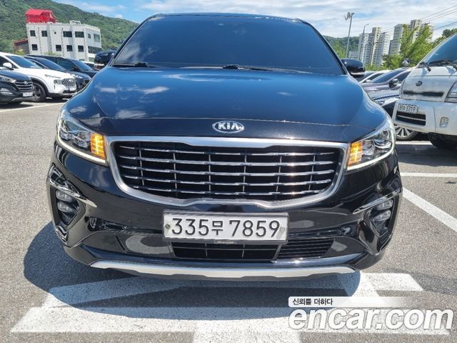 Kia Carnival Gasoline 9-Seater Noblesse Special 2020 — фото 3