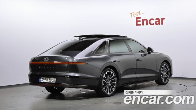 Hyundai Grandeur (GN7) 3,5 Gasoline 4WD Calligraphy 2023 — фото 2