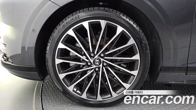 Hyundai Grandeur (GN7) 3,5 Gasoline 4WD Calligraphy 2023 — фото 5