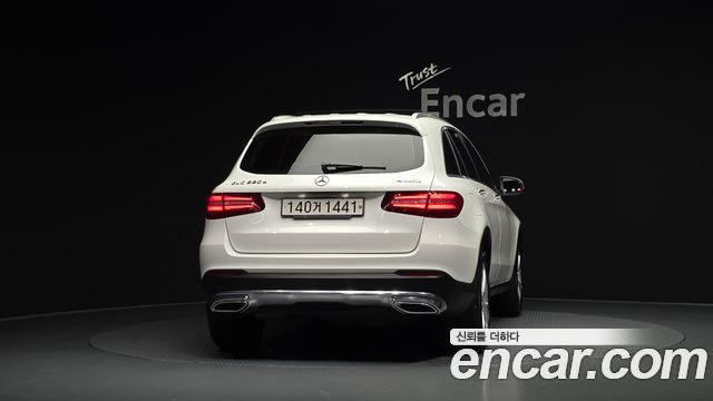 Mercedes-Benz GLC-Class (X253) GLC220 d 4MATIC 2016 — фото 4