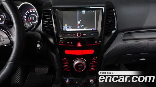 KG Mobility (SsangYong) Tivoli Air Diesel RX 4WD 2016 — фото 17