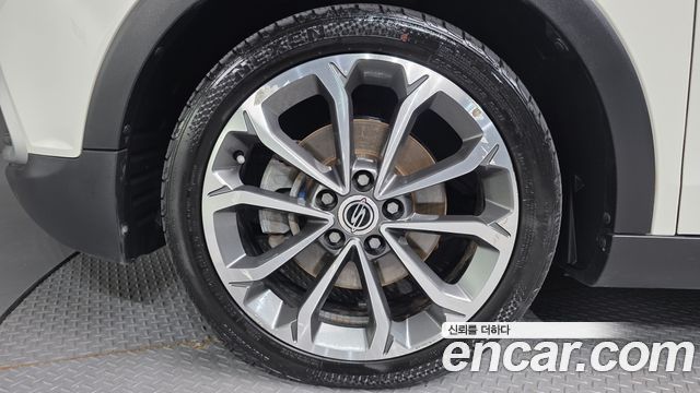 KG Mobility (SsangYong) Tivoli Air Diesel RX 4WD 2016 — фото 21