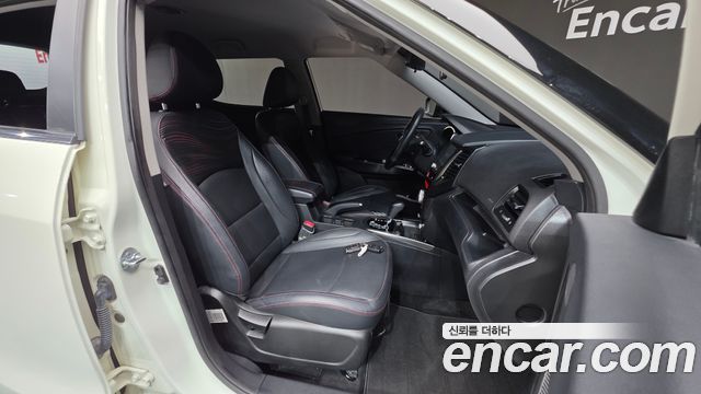 KG Mobility (SsangYong) Tivoli Air Diesel RX 4WD 2016 — фото 27