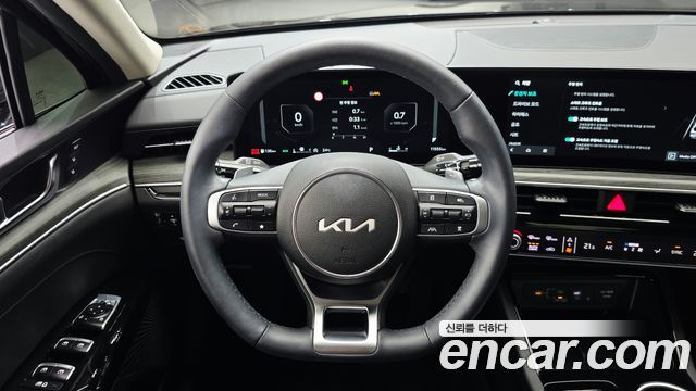 Kia K5 (III) 1.6 Turbo Noblesse 2025 — фото 13