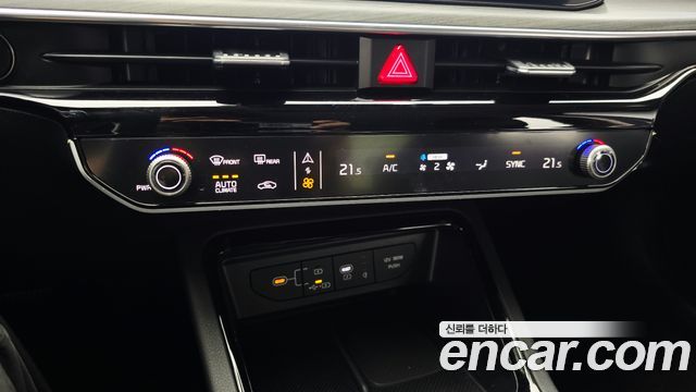 Kia K5 (III) 1.6 Turbo Noblesse 2025 — фото 17