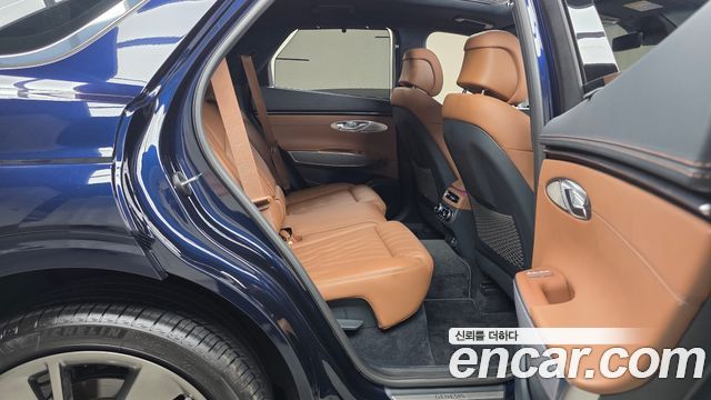 Genesis GV70 2.5T Gasoline AWD 2024 — фото 11