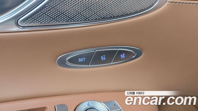 Genesis GV70 2.5T Gasoline AWD 2024 — фото 27