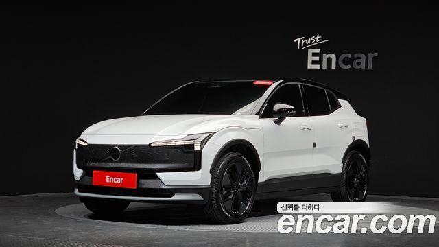 Volvo EX30 Cross Country Performance Ultra 2026 — фото 11