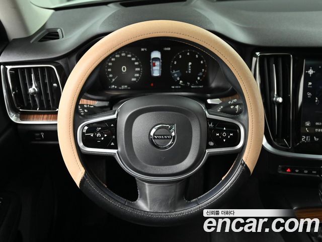 Volvo V60 Cross Country (II) T5 AWD 2020 — фото 17