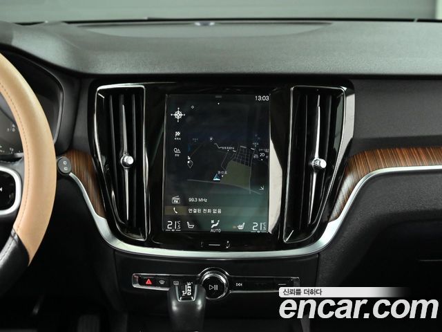 Volvo V60 Cross Country (II) T5 AWD 2020 — фото 18