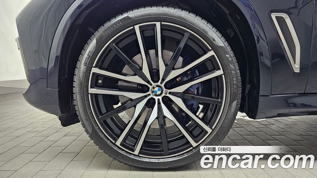 BMW X5 (G05) M50i 2021 — фото 5