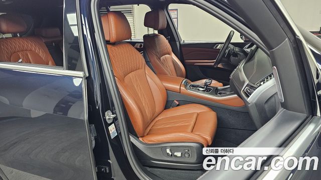 BMW X5 (G05) M50i 2021 — фото 26