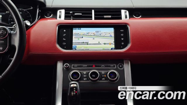 Land Rover Range Rover Sport (II) 3.0 SDV6 HSE Dynamic 2016 — фото 13