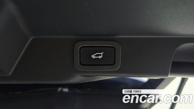 Land Rover Range Rover Sport (II) 3.0 SDV6 HSE Dynamic 2016 — фото 18