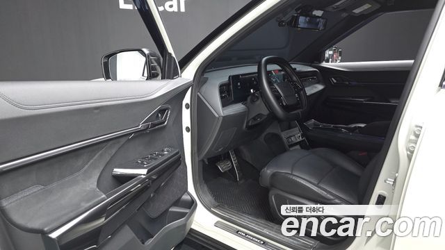 KG Mobility (SsangYong) Musso EV (O100) Black Edge AWD 2026 — фото 10