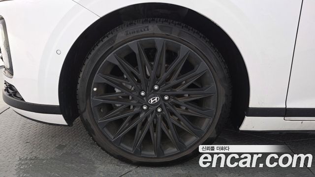 Hyundai Grandeur (GN7) 2,5 Gasoline 2WD Calligraphy 2025 — фото 5