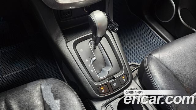Chevrolet Captiva 2WD LT Deluxe pack 2016 — фото 9