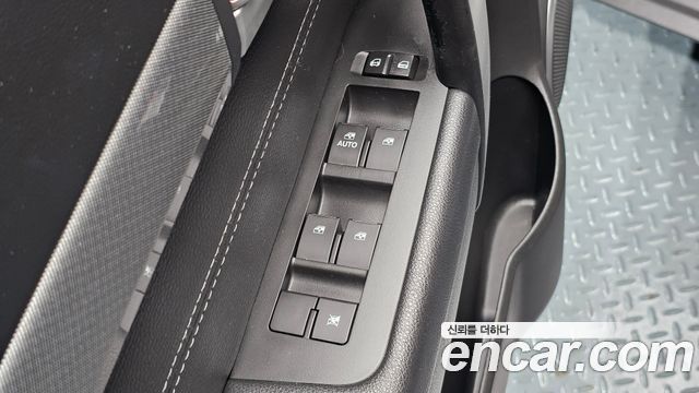 Chevrolet Captiva 2WD LT Deluxe pack 2016 — фото 18