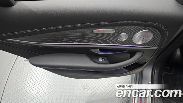 Mercedes-Benz E-Class (W213) E350 4MATIC AMG Line 2021 — фото 31