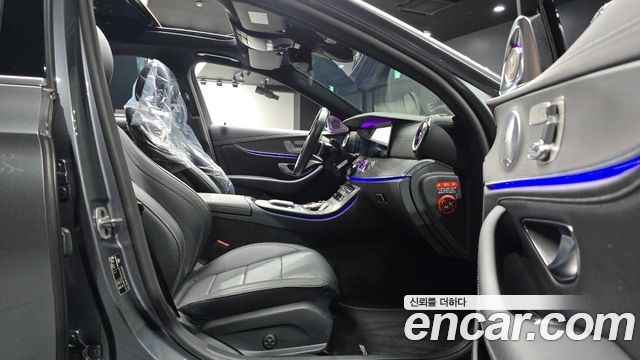 Mercedes-Benz E-Class (W213) E350 4MATIC AMG Line 2021 — фото 32