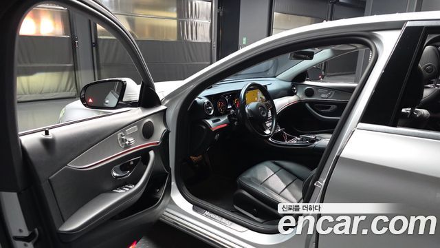 Mercedes-Benz E-Class (W213) E200 Avantgarde 2017 — фото 10