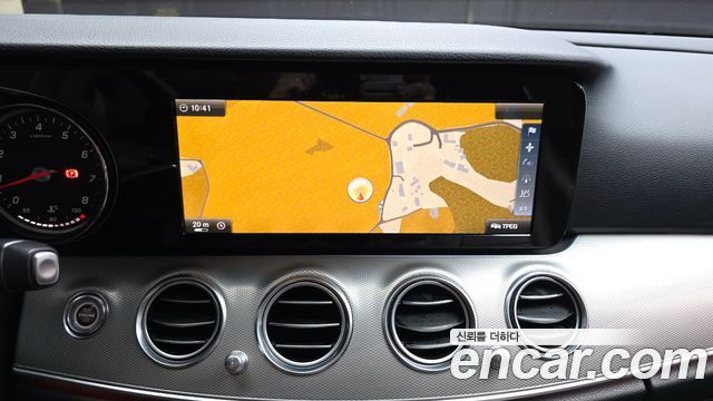 Mercedes-Benz E-Class (W213) E200 Avantgarde 2017 — фото 14