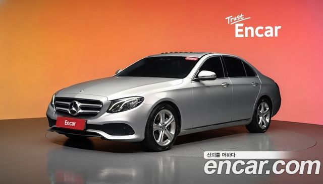 Mercedes-Benz E-Class (W213) E200 Avantgarde