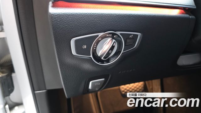 Mercedes-Benz E-Class (W213) E200 Avantgarde 2017 — фото 28