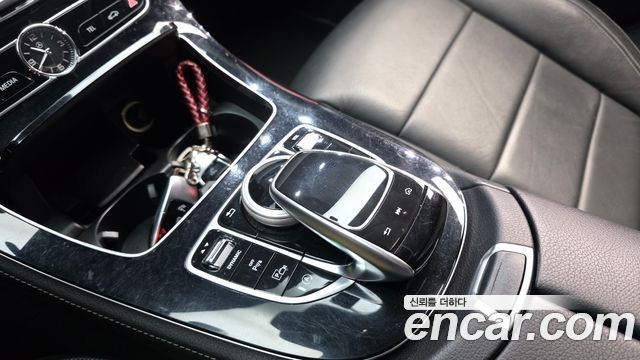 Mercedes-Benz E-Class (W213) E200 Avantgarde 2017 — фото 32