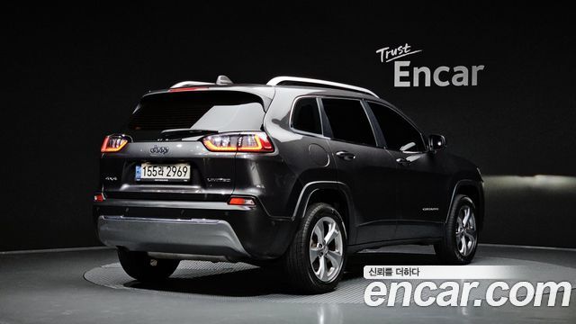 Jeep Cherokee (KL) 2.4 Limited AWD 2021 — фото 2