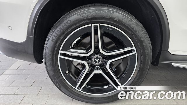 Mercedes-Benz GLC-Class (X253) GCL300 4MATIC Coupe 2023 — фото 5
