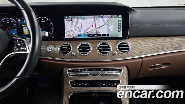 Mercedes-Benz E-Class (W213) E250 Exclusive 2022 — фото 14