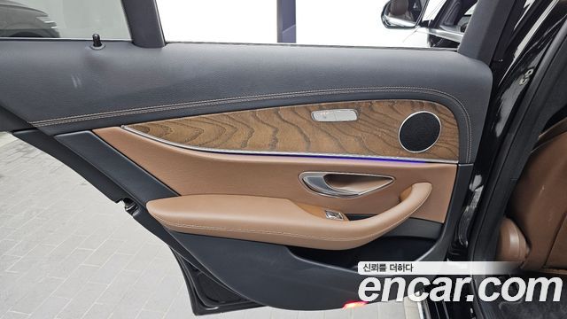 Mercedes-Benz E-Class (W213) E250 Exclusive 2022 — фото 25