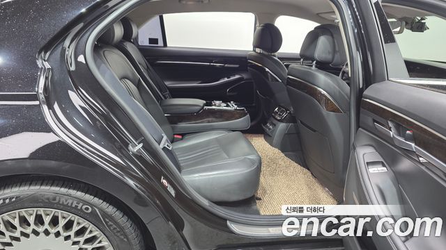 Genesis G90 3.8 AWD Luxury 2019 — фото 16