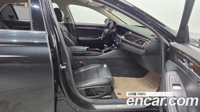 Genesis G90 3.8 AWD Luxury 2019 — фото 32