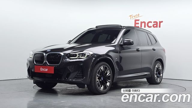 BMW iX3 M Sports