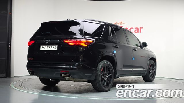 Chevrolet Traverse 3.6 AWD Redline 2022 — фото 2