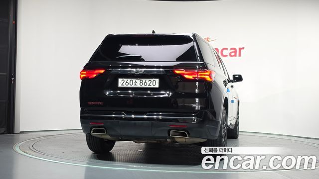 Chevrolet Traverse 3.6 AWD Redline 2022 — фото 4