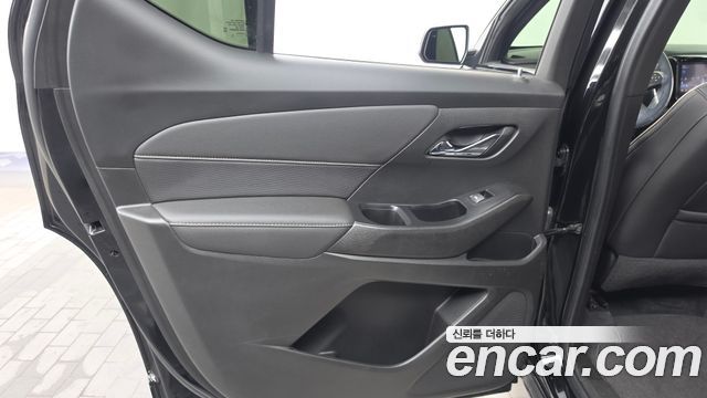 Chevrolet Traverse 3.6 AWD Redline 2022 — фото 25