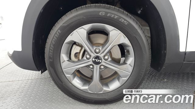 Kia Seltos Gasoline 1.6 Turbo 2WD Prestige 2023 — фото 5