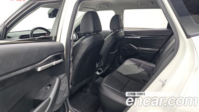 Kia Seltos Gasoline 1.6 Turbo 2WD Prestige 2023 — фото 12