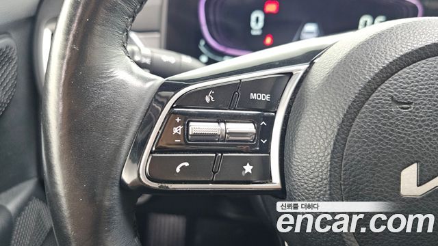 Kia Seltos Gasoline 1.6 Turbo 2WD Prestige 2023 — фото 17