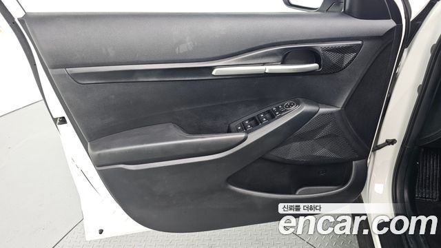 Kia Seltos Gasoline 1.6 Turbo 2WD Prestige 2023 — фото 24